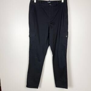 Lands’ End Cargo Flat Front Pants Woman’s size 10 Black